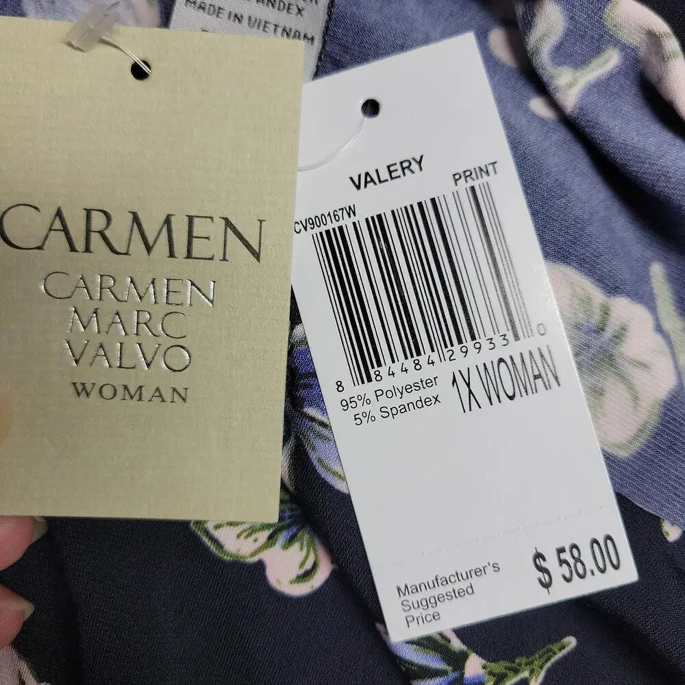 NWT CARMEN MARC VALVO Top 1X Navy Blue Floral Print Flounce 3/4 Sleeve Stretch